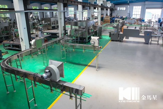 全自動礦泉水灌裝機：高效、衛生、穩定的飲用水生產裝備